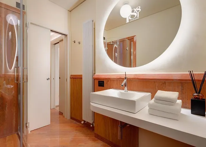 1881 Luxury * Βερόνα