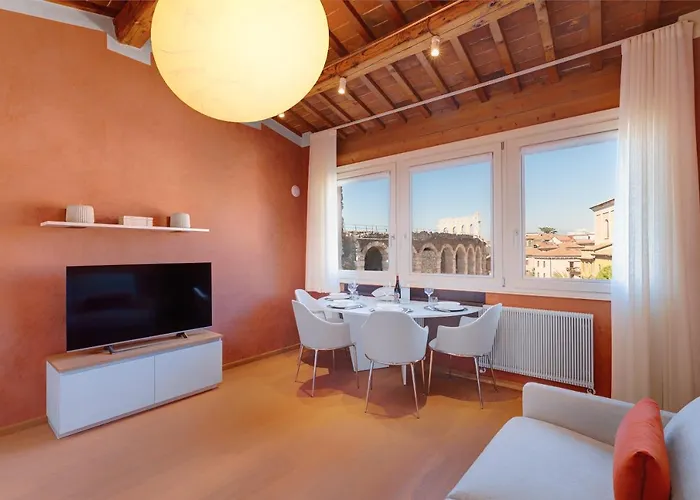 1881 Luxury Appartement Verona
